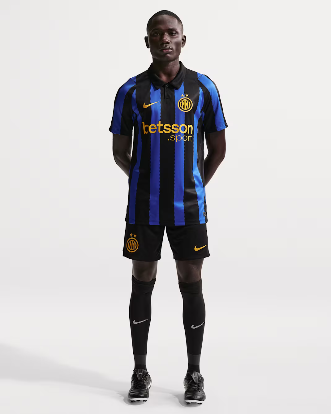INTER M NK DF SHORT STAD HM
