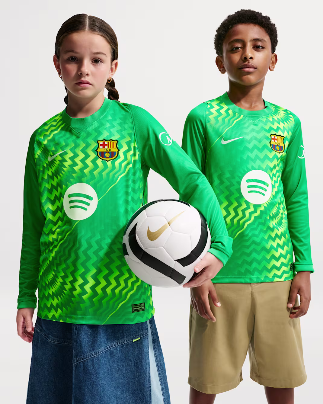 FCB Y NK DF JSY LS STAD GK