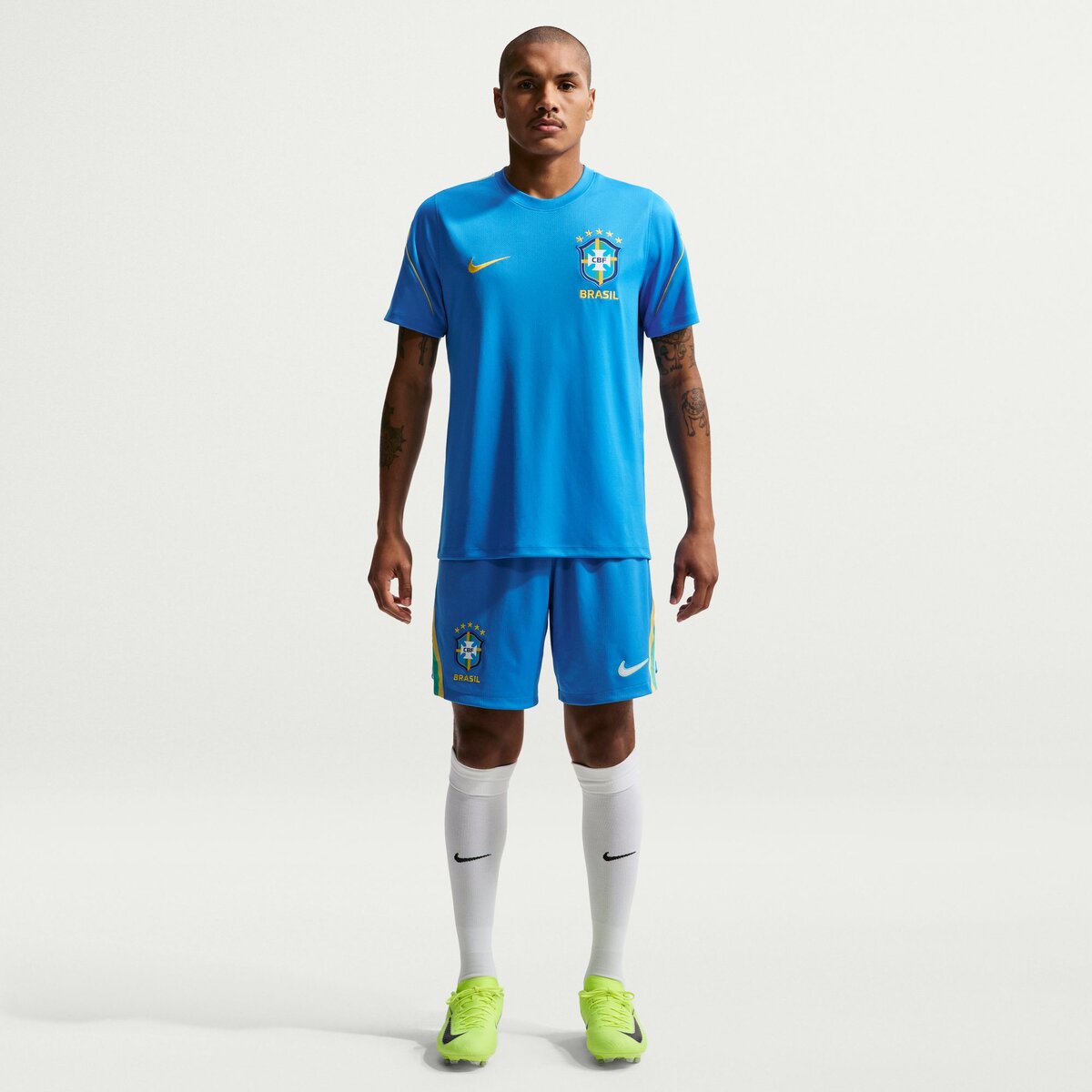 CBF M NK DF SHORT STAD HM