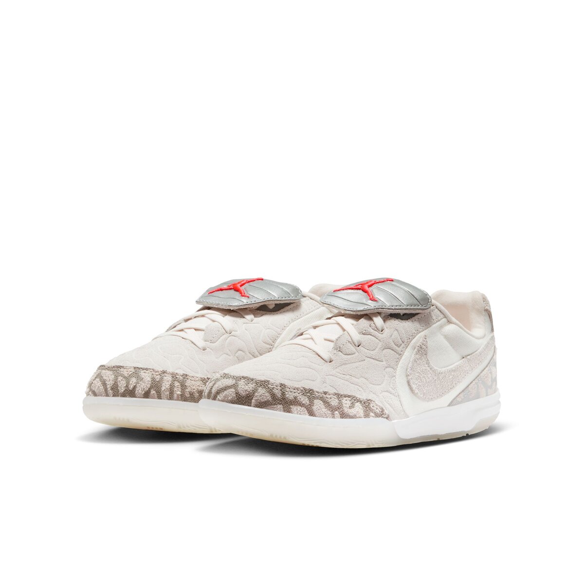 Jordan Jr. Tiempo Streetgato SE