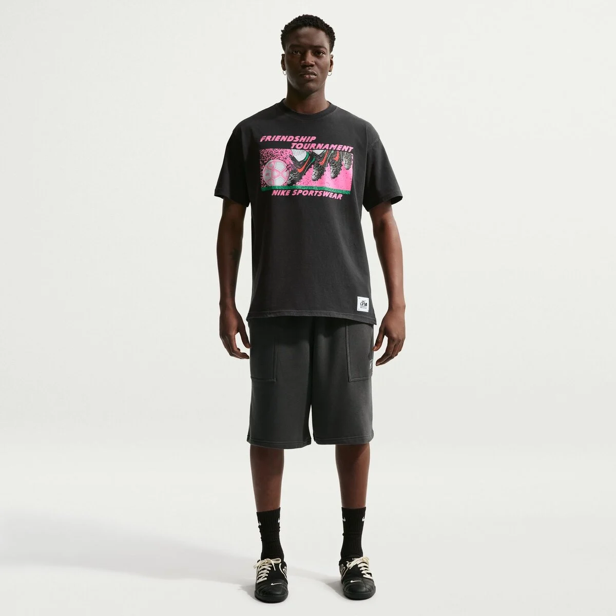 M NSW TEE LSE CELEB FB 2